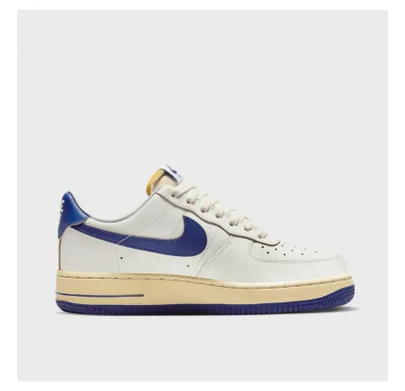Кросівки жіночі Nike Air Force 1 07 FQ8103-133