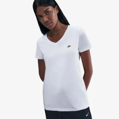 Женская футболка Nike Sportswear DZ4682-100