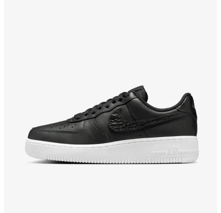 Жіночі кросівки NIKE AIR FORCE 1 07 SE IO4837-001