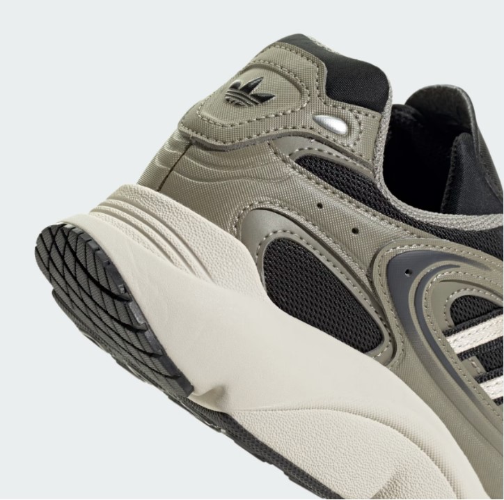 Жіночі кросівки Adidas Ozmillen JH7592_image_4