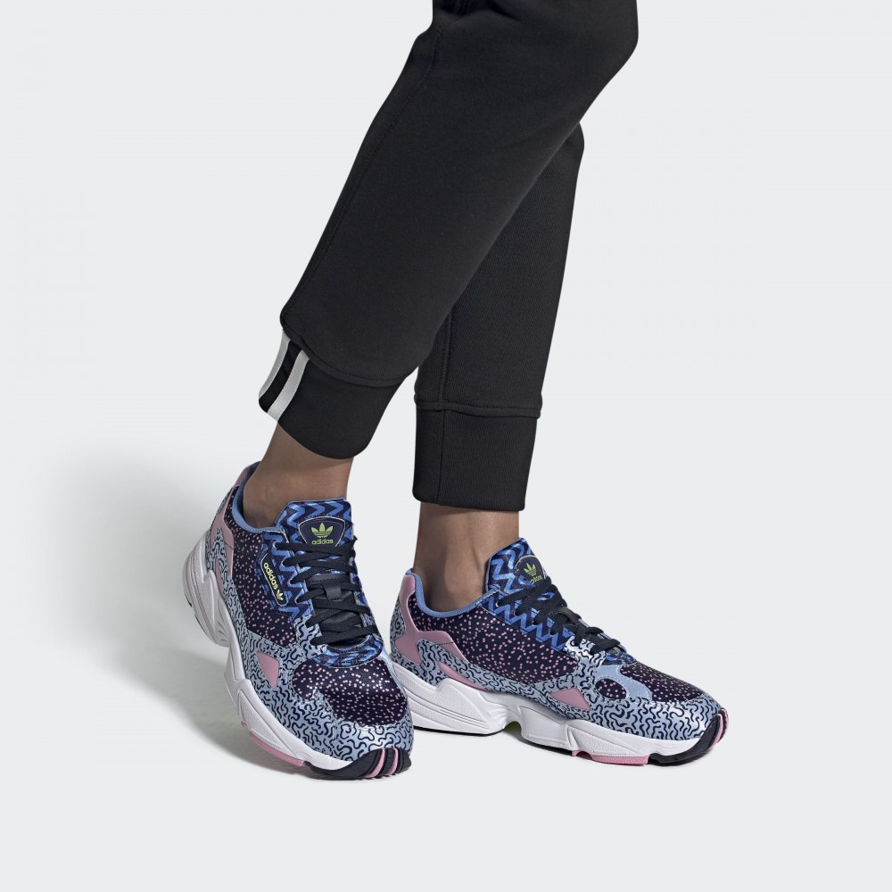 Жіночі кросівки Adidas Falcon EE7098_image_7