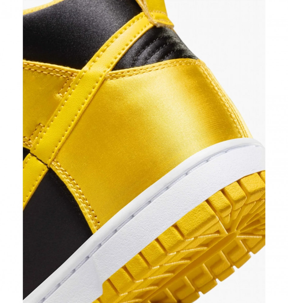 Кросівки жіночі Nike Dunk High FN4216-001_image_5