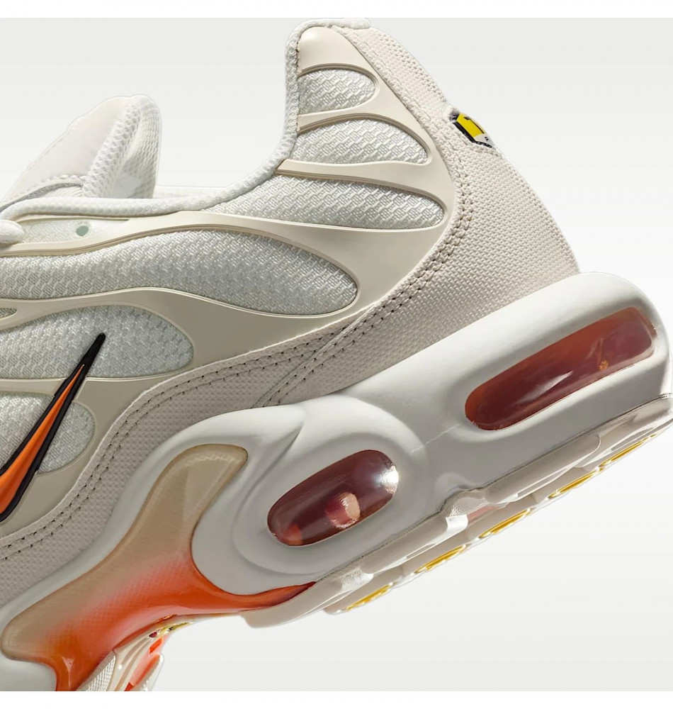 Кросівки чоловічі Nike Air Max Plus DM0032-019_image_4