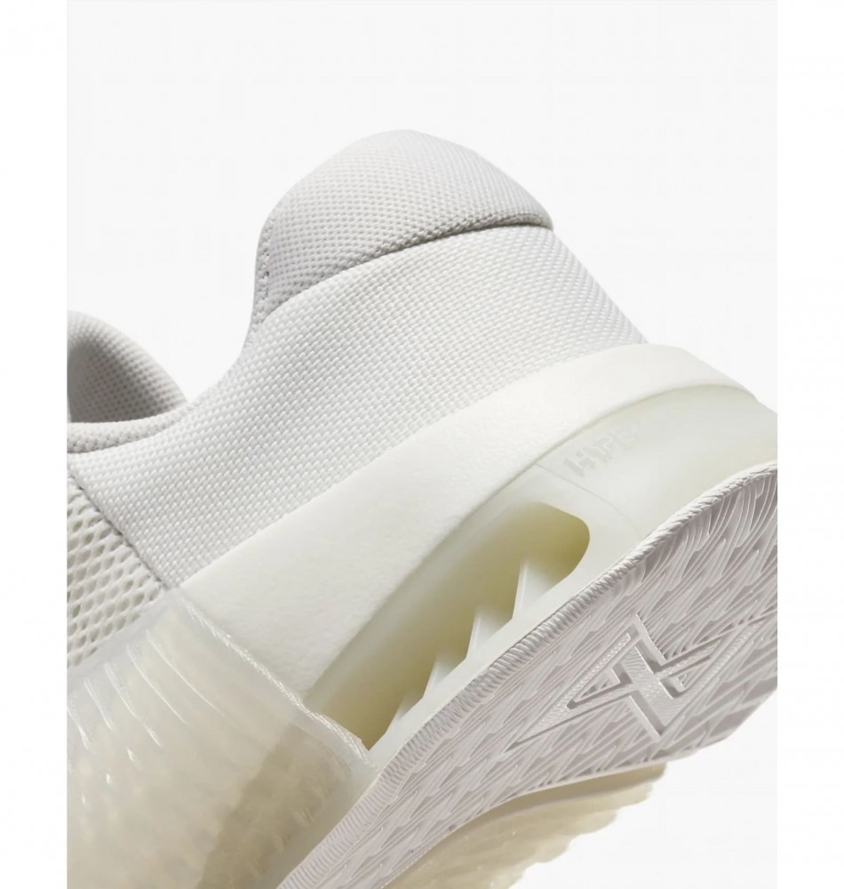 Кросівки Nike Metcon 9 Amp DZ2616-001_image_6