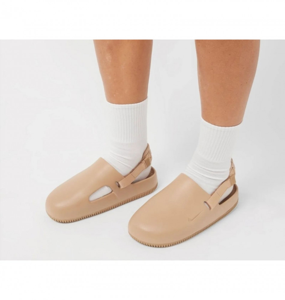 Сандалі жіночі Nike Calm Mules FB2185-200