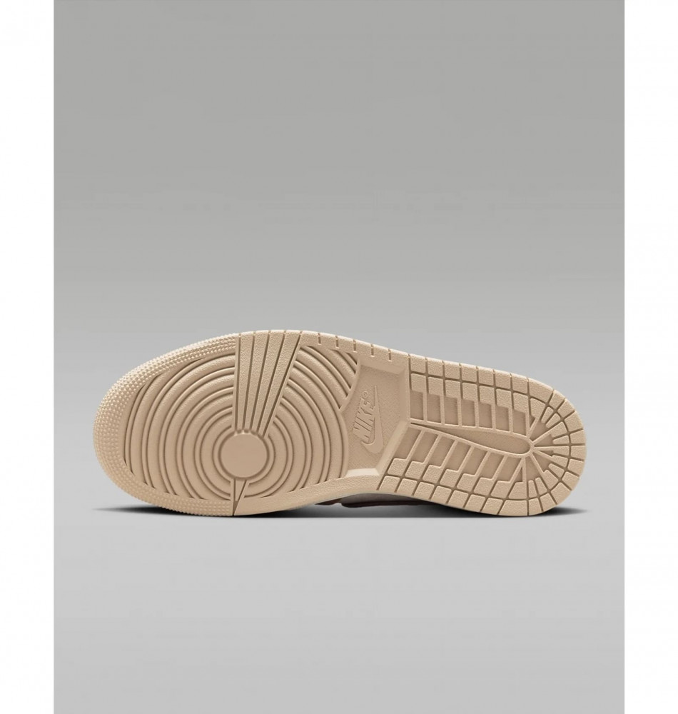 Кросівки жіночі Air Jordan Wmns 1 High Mm FB9891-200_image_6
