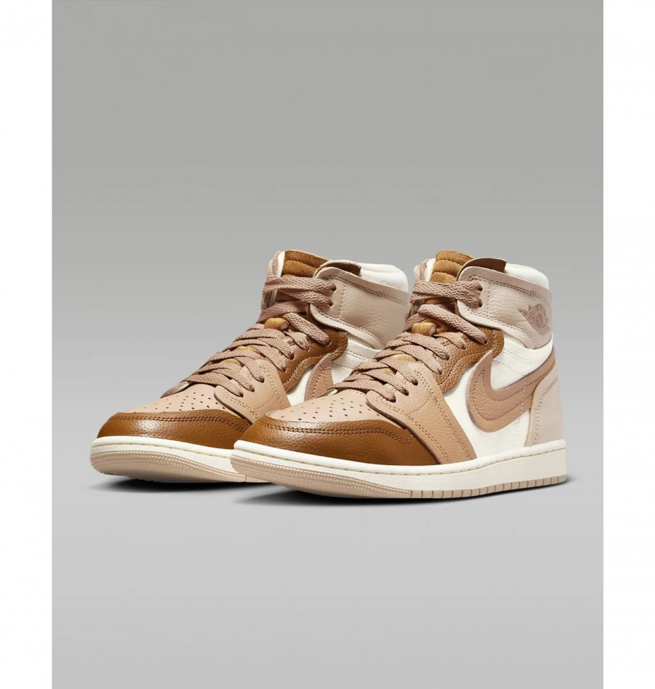 Кросівки жіночі Air Jordan Wmns 1 High Mm FB9891-200_image_5