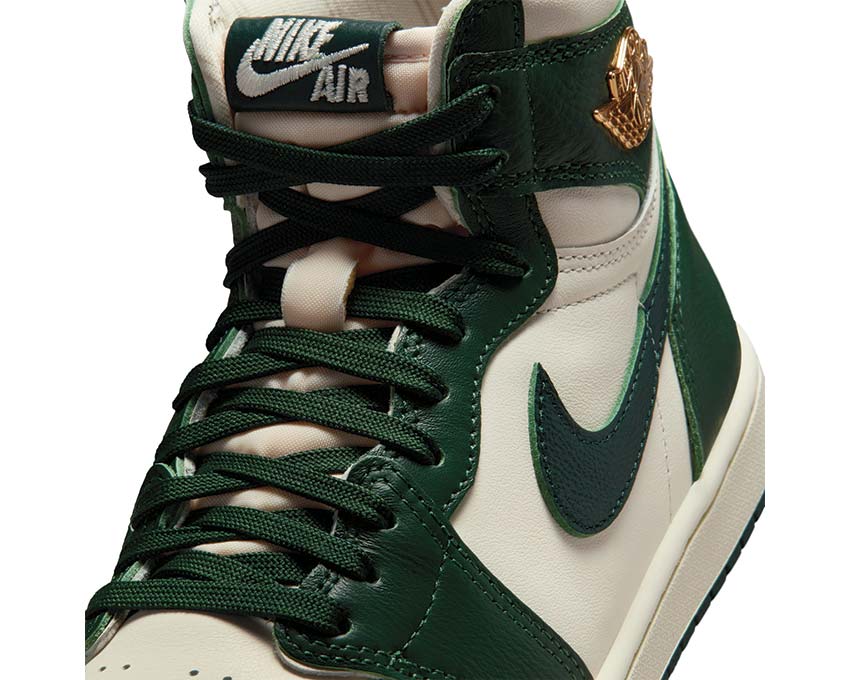 Жіночі кросівки Air Jordan 1 Retro FD2596-101_image_3