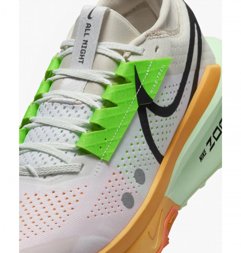 Кросівки чоловічі Nike Zegama 2 Trail Running FD5190-100_image_3