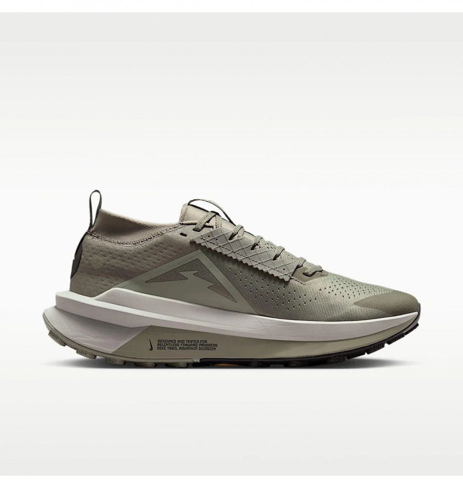 Кросівки чоловічі Nike Zegama 2 Trail Running FD5190-301