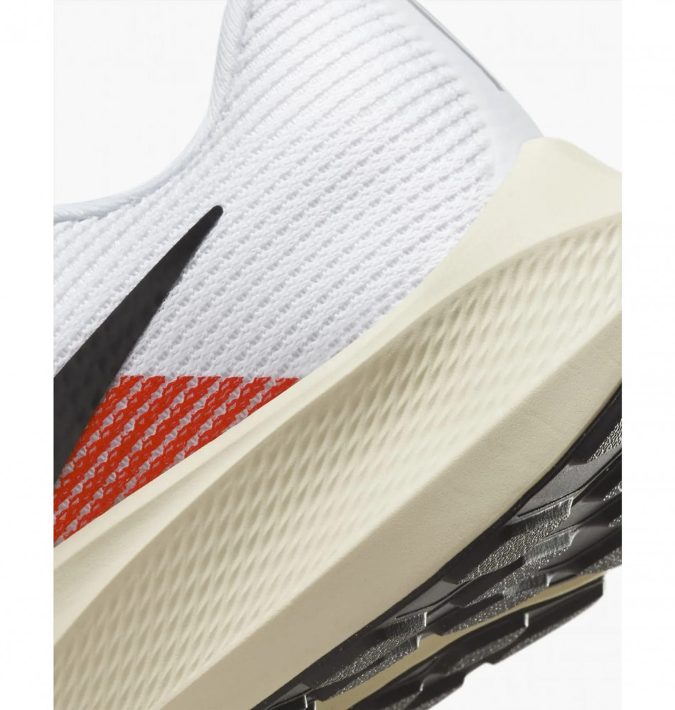 Кросівки Nike Pegasus 40 EK FJ0686-100_image_3