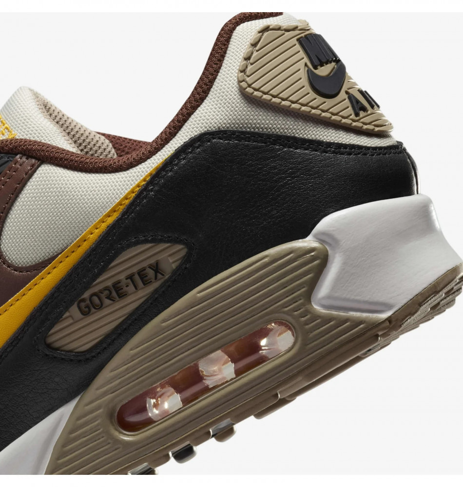 Кросівки чоловічі Nike Air Max 90 Gore-Tex FD5810-201_image_3