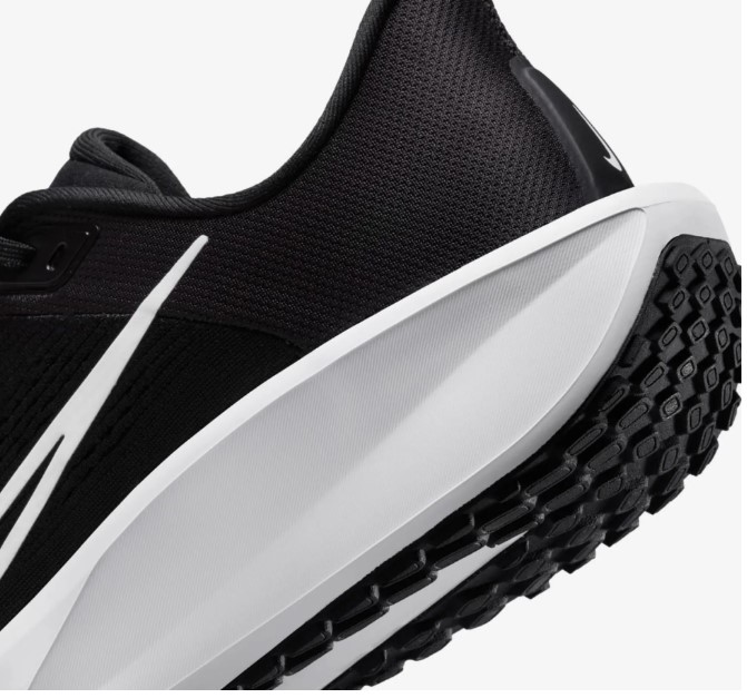 Чоловічі кросівки Nike Quest 6 FD6033-001_image_7