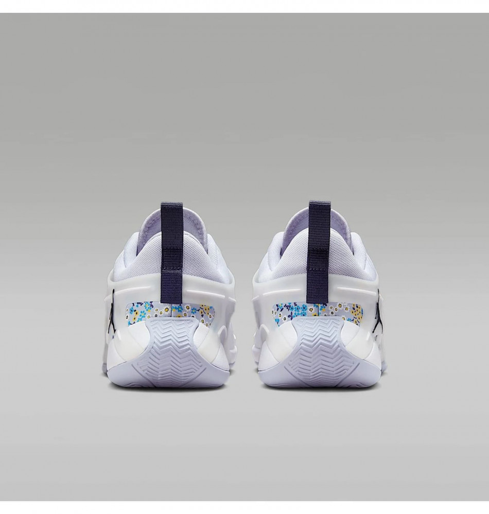 Кросівки жіночі Air Jordan Heir Series FZ2471-004_image_9