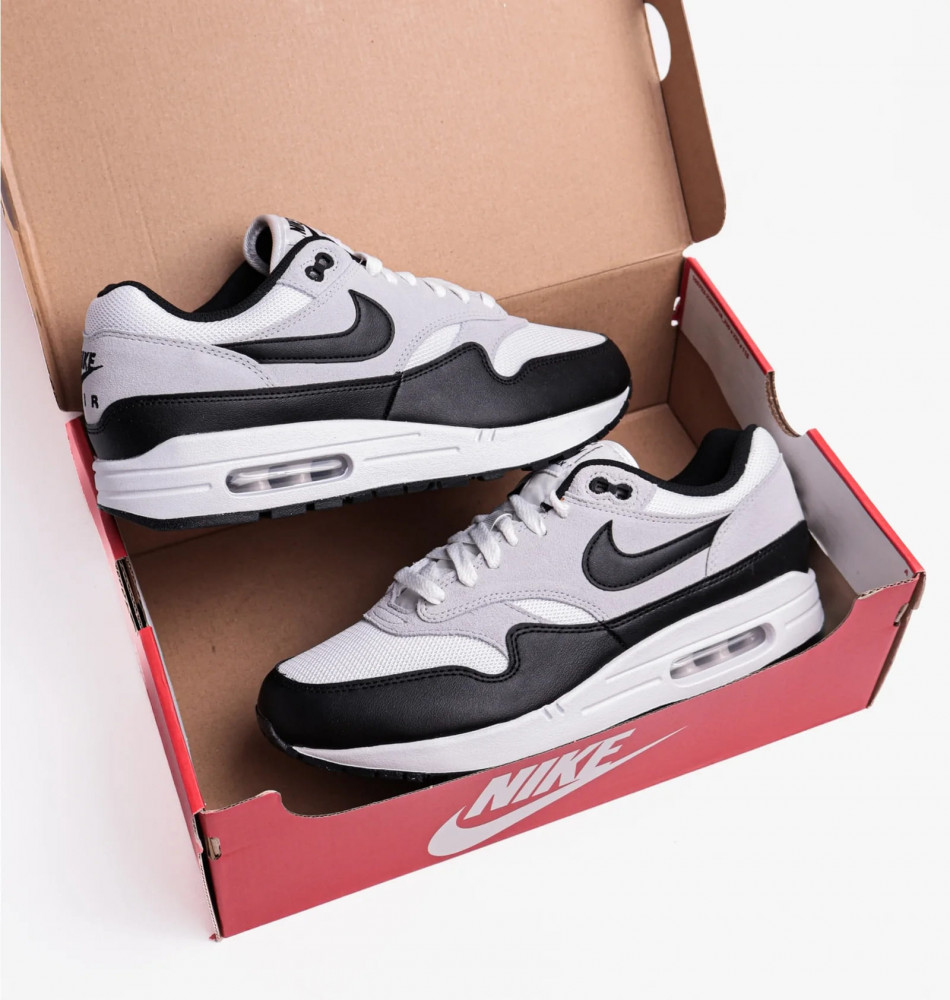 Кросівки чоловічі Nike Air Max 1 Essential FZ5808-102