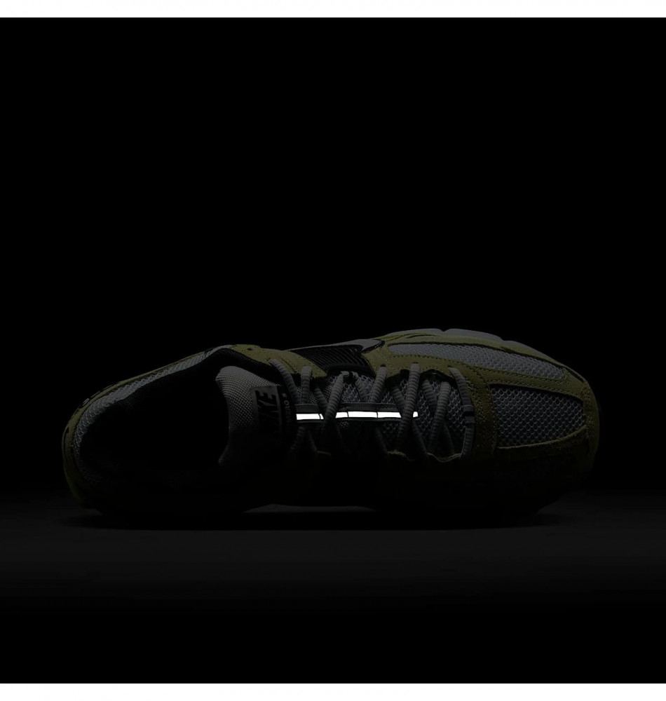 Кросівки унісекс Nike Zoom Vomero 5 HF1553-700_image_6