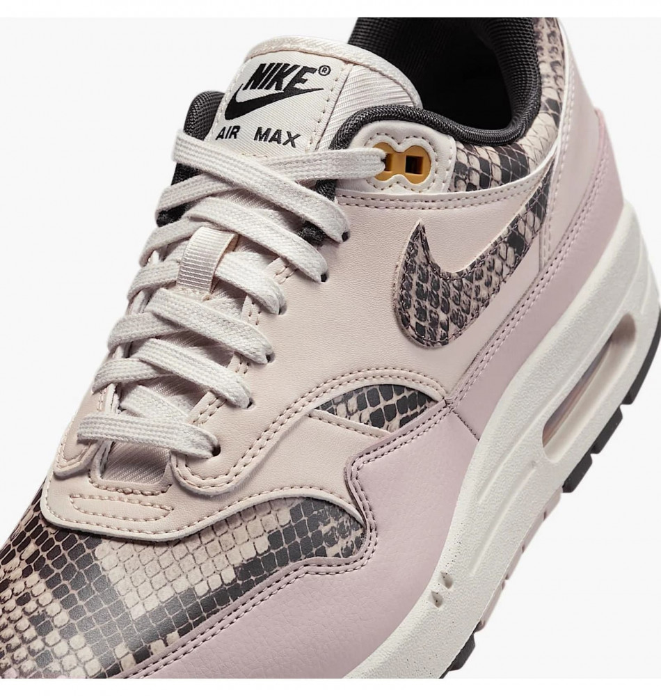 Кросівки жіночі Nike Air Max 1 87 HF5338-100_image_5