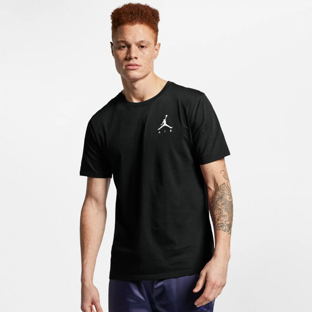 Футболка чоловіча Air Jordan M J Jumpman Air Embrd Tee AH5296-010