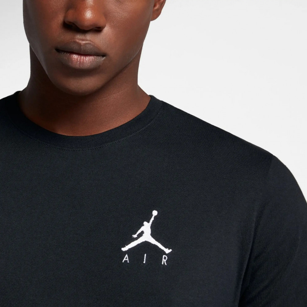 Футболка чоловіча Air Jordan M J Jumpman Air Embrd Tee AH5296-010_image_5