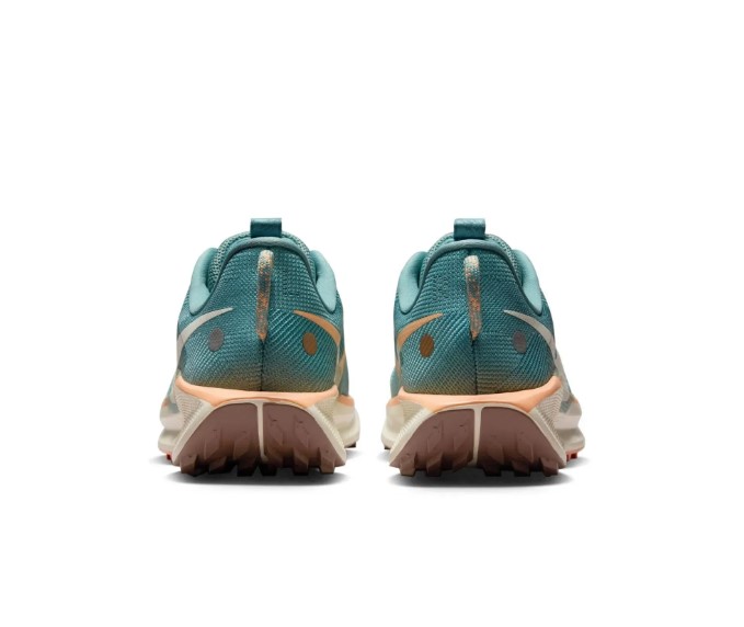 Кросівки жіночі Nike React X Pegasus Trail 5 DV3865-010_image_4