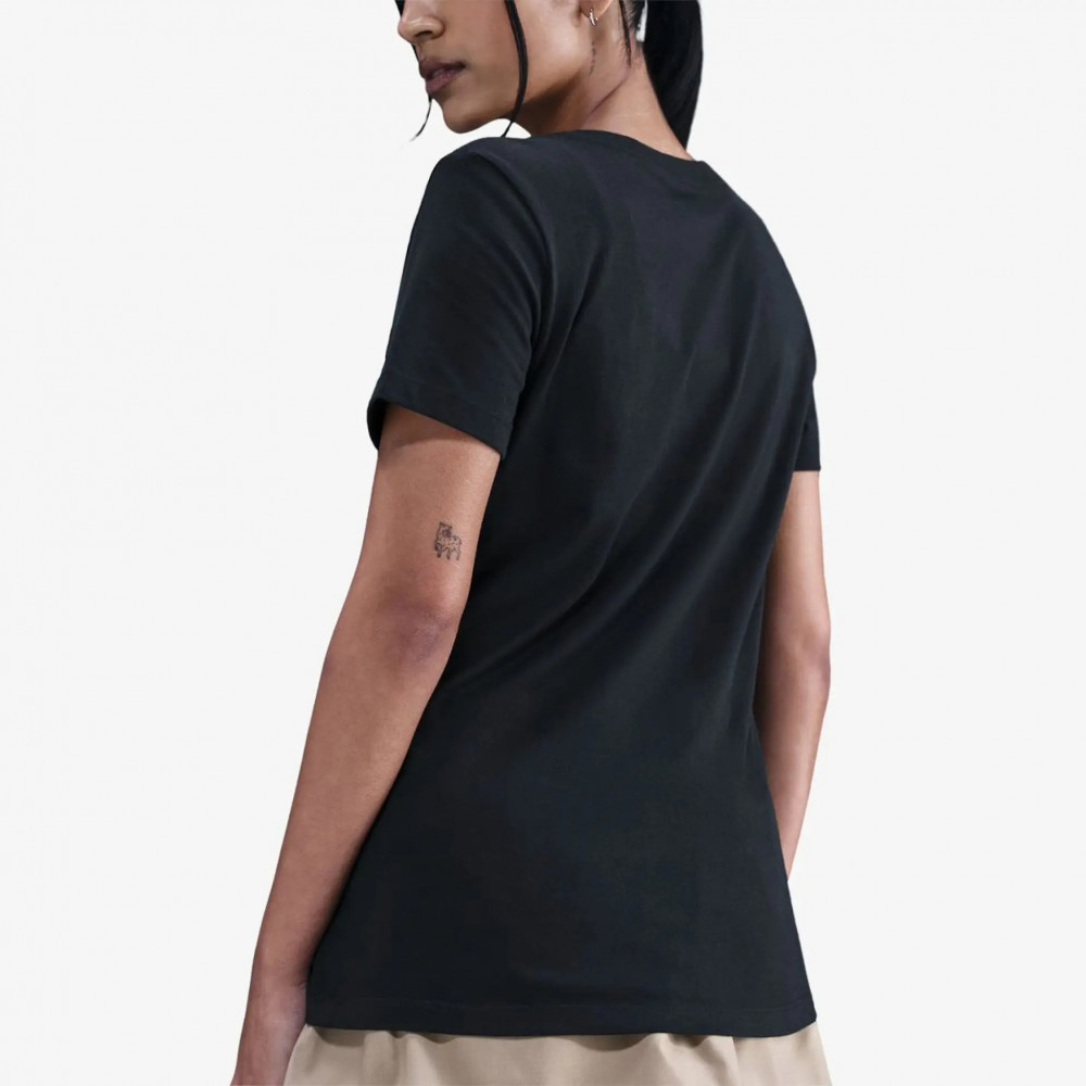 Жіноча футболка Nike Sportswear DZ4682-010