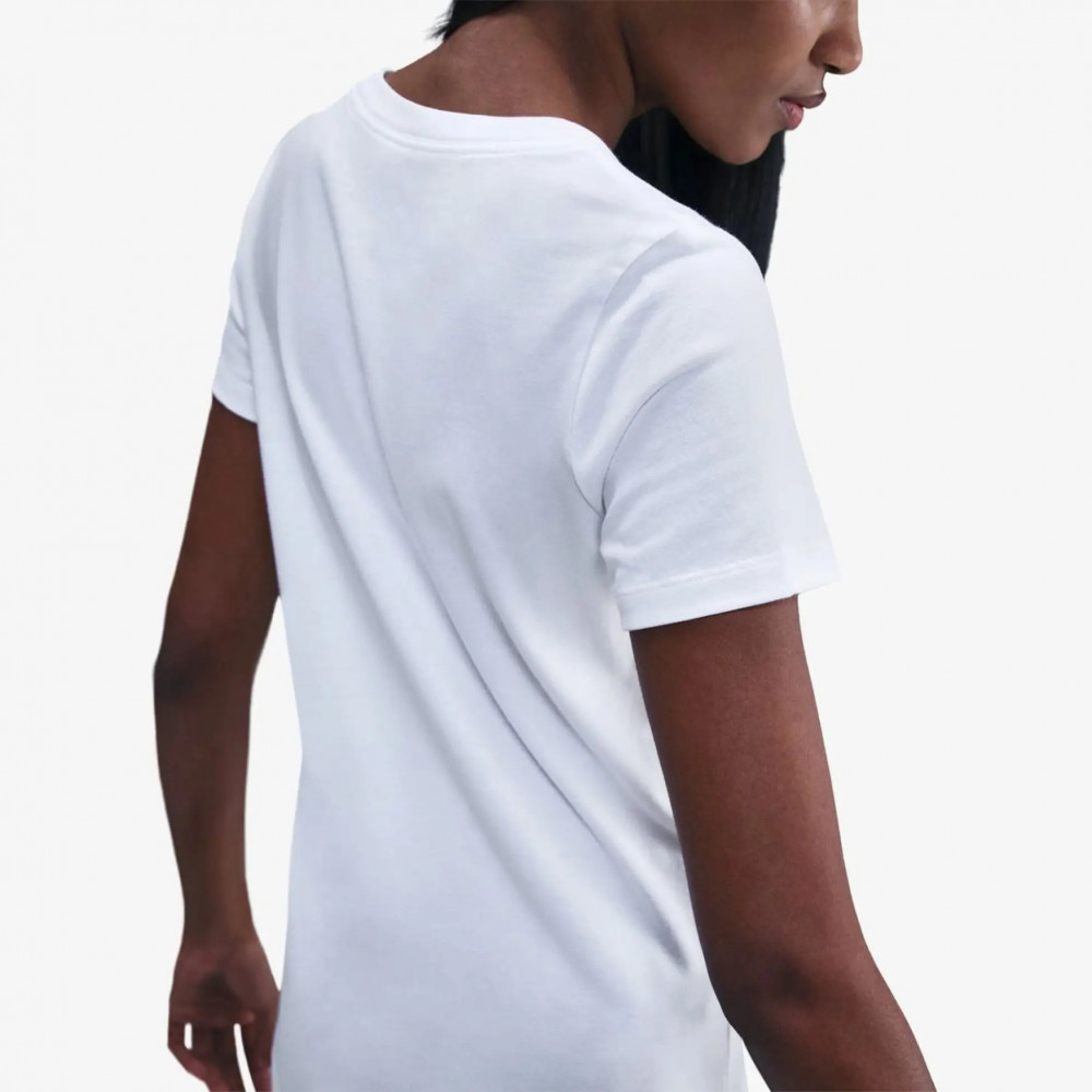 Жіноча футболка Nike Sportswear DZ4682-100