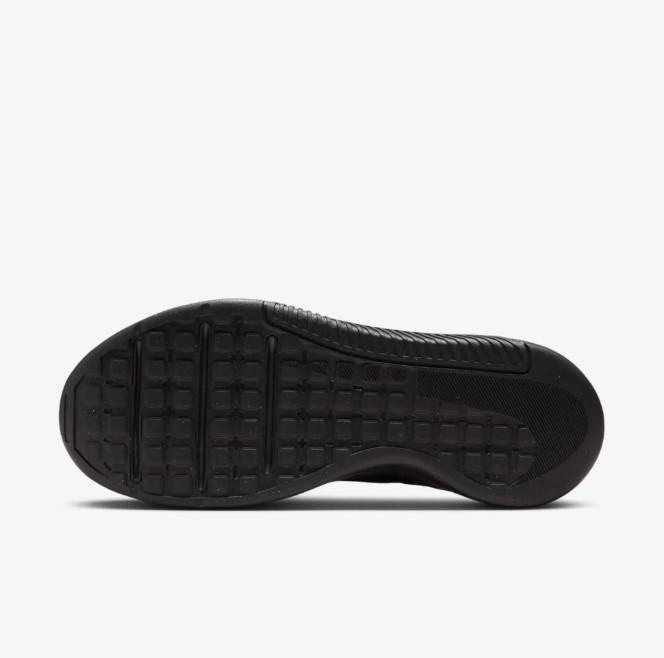Чоловічі кросівки Nike M Mc Trainer 3 FQ1831-003_image_8