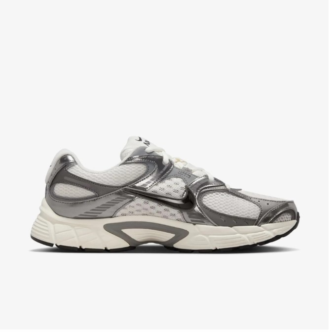 Чоловічі кросівки Nike V5 Rnr HJ5228-009