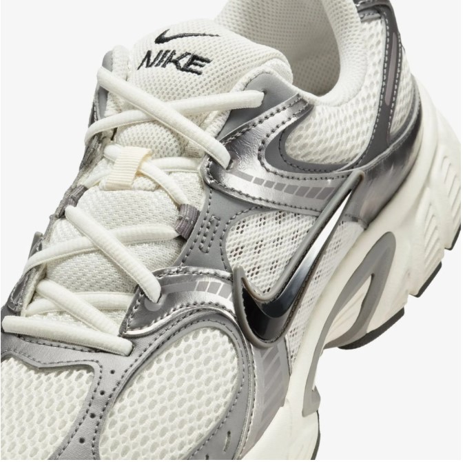 Чоловічі кросівки Nike V5 Rnr HJ5228-009_image_8