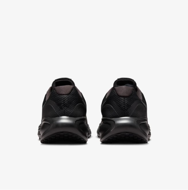 Чоловічі кросівки Nike Revolution 8 HJ9198-002_image_7