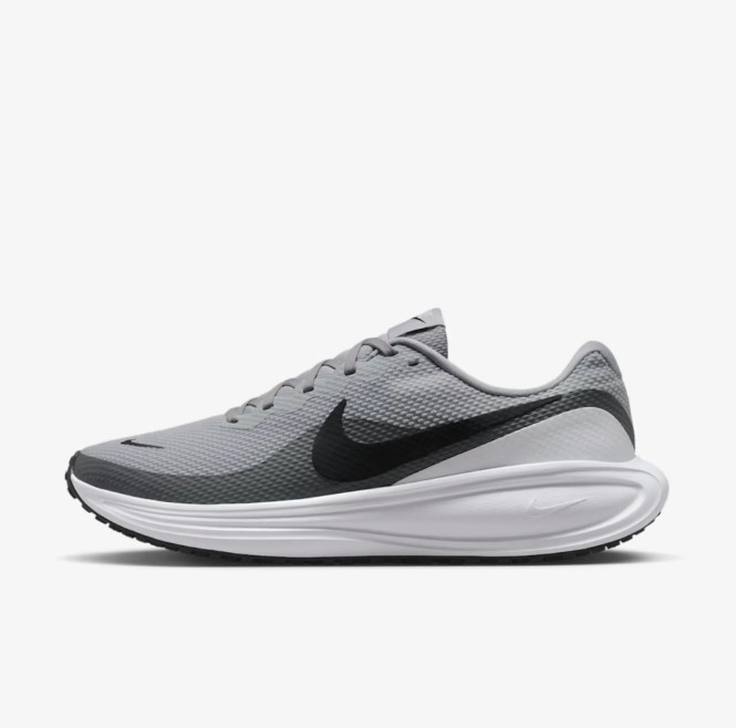 Чоловічі кросівки Nike Revolution 8 HJ9198-004_image_3
