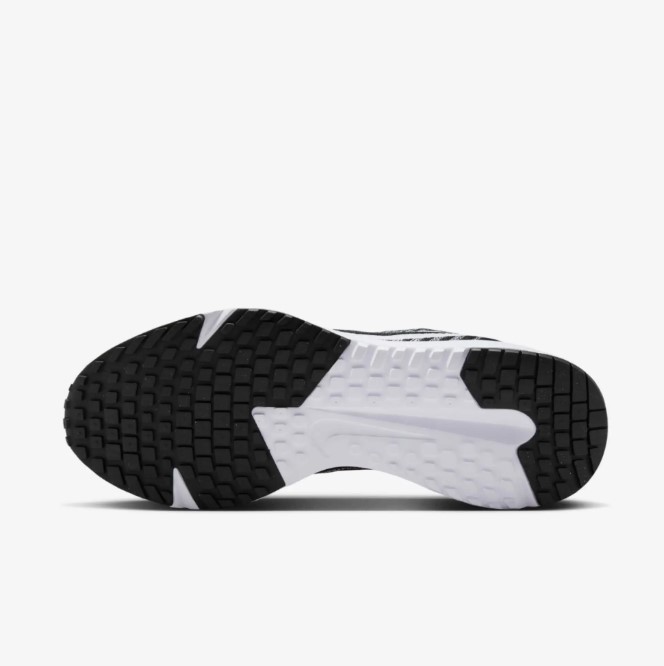 Чоловічі кросівки Nike Run Defy HM9594-004_image_8