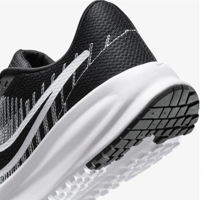 Чоловічі кросівки Nike Run Defy HM9594-004_image_5