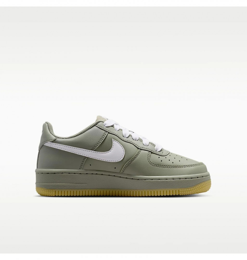 Кросівки Nike Air Force 1 L V8 HQ1911-300