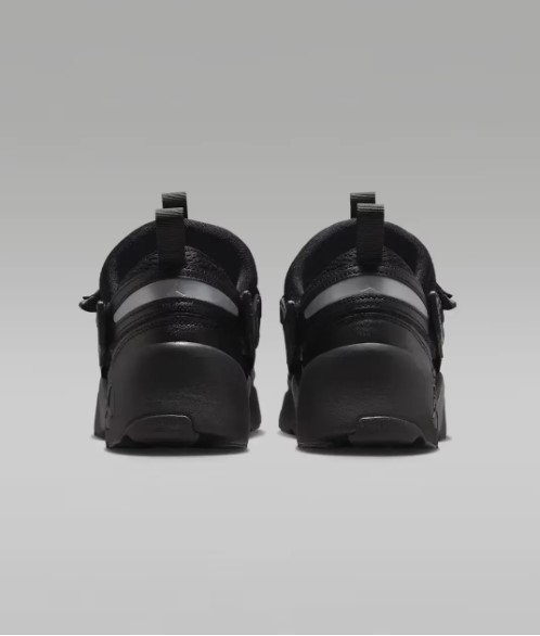Кросівки жіночі Wmns Jordan Trunner Lx Triple HQ2164-001_image_4