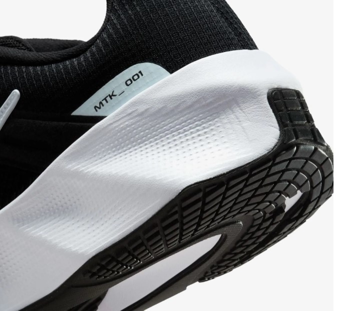 Жіночі кросівки Nike W Metro Tek HQ2312-005_image_8