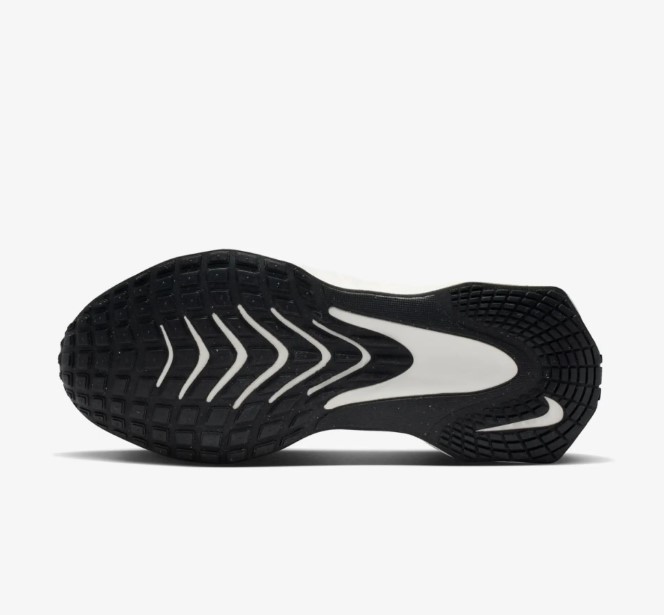 Жіночі кросівки Nike W Metro Tek HQ2312-102_image_5