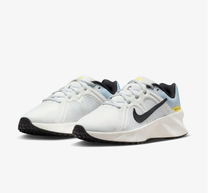 Жіночі кросівки Nike W Metro Tek HQ2312-102_image_6
