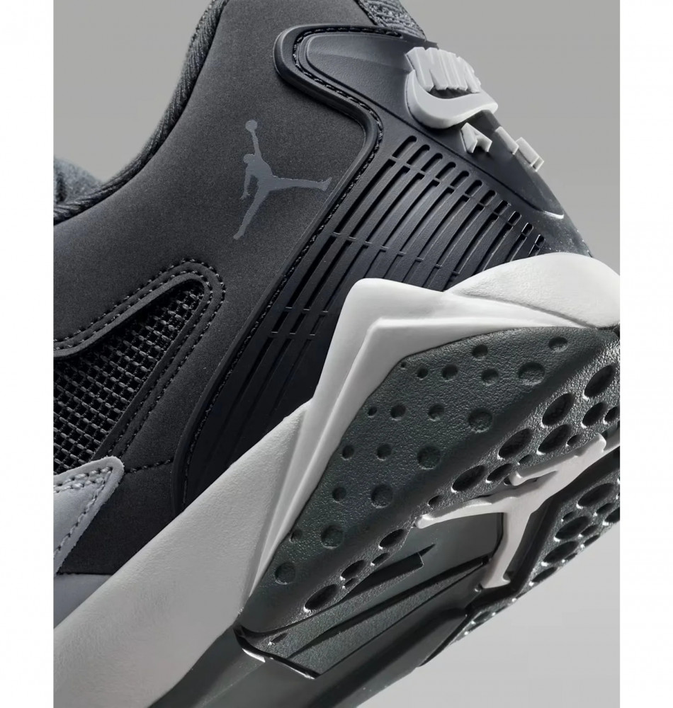 Кроссовки мужские Air Jordan 7 Rm HQ3950-001_image_6