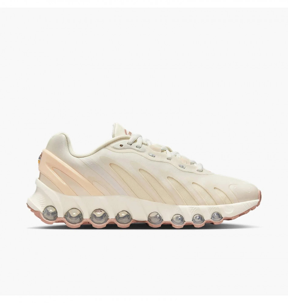 Кросівки жіночі Nike Air Max Dn8 IH5084-219