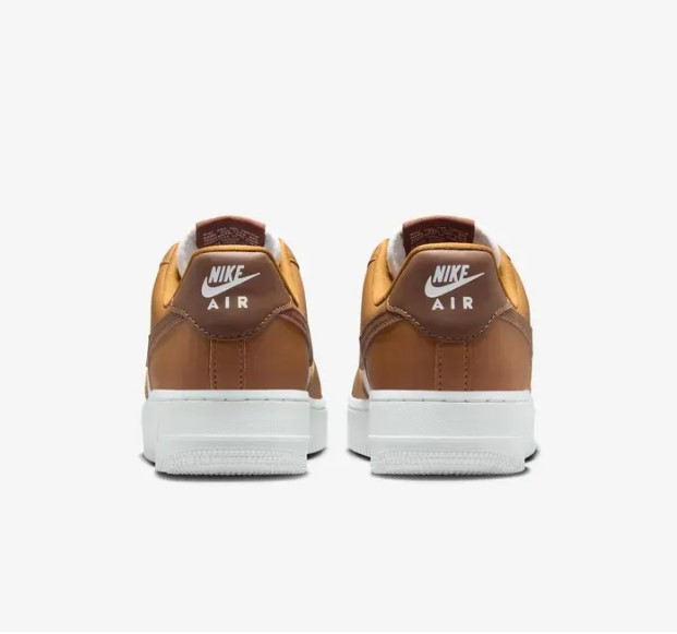 Кросівки жіночі Nike Air Force 1 07 IM6364-200_image_8