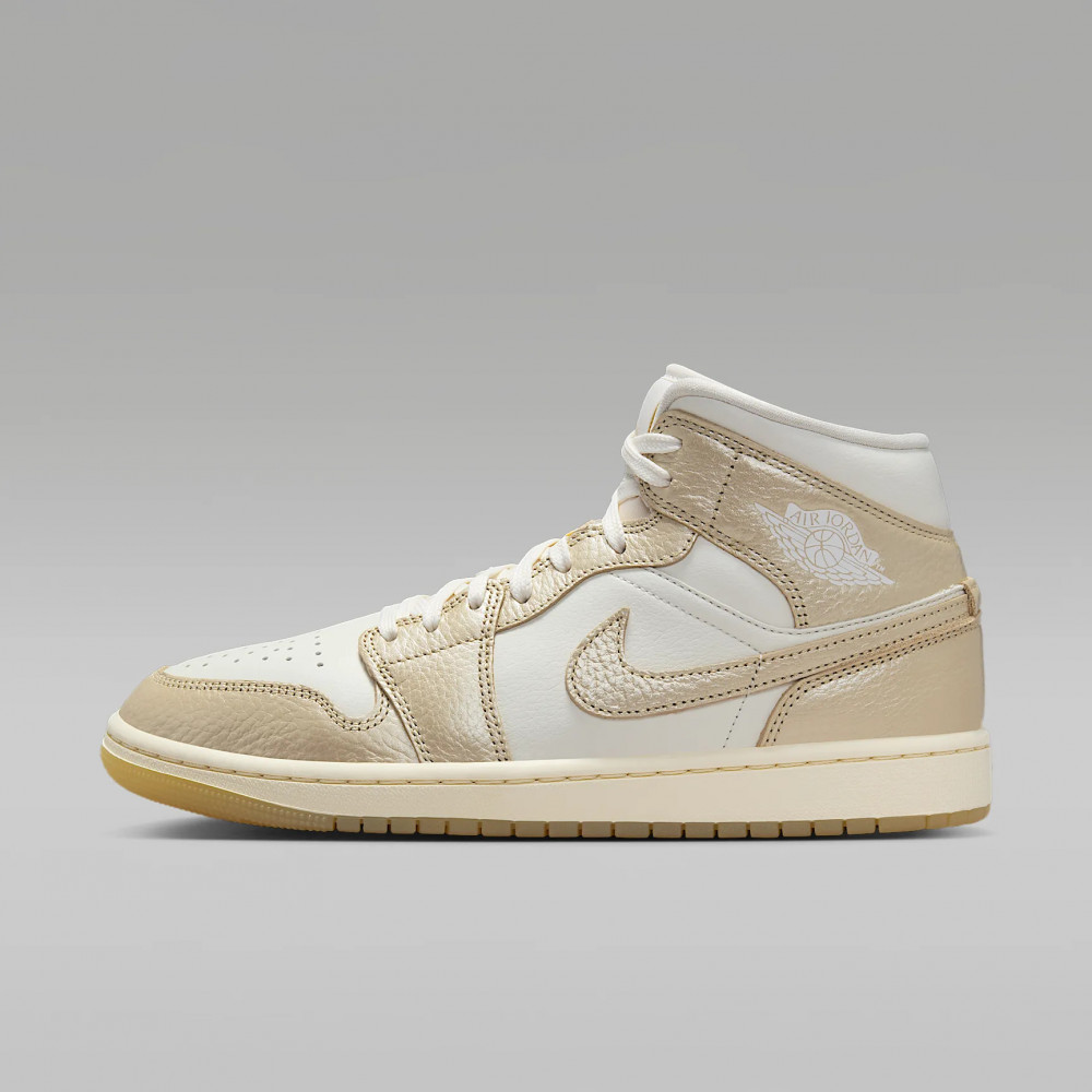 Кросівки жіночі Air Jordan 1 Mid Se HV5159-100_image_3