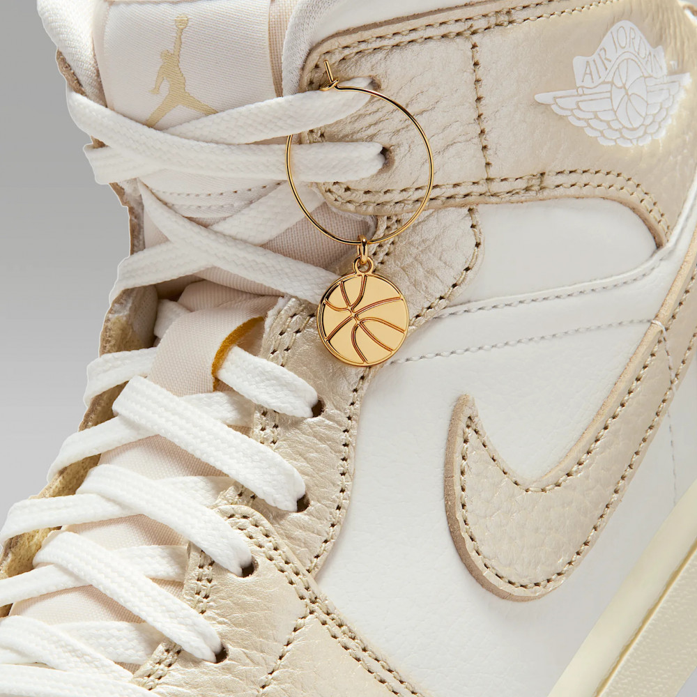 Кросівки жіночі Air Jordan 1 Mid Se HV5159-100_image_6