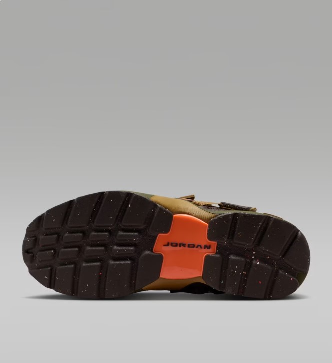 Жіночі кросівки Jordan Trunner LX IO4190-300_image_6