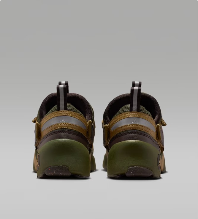 Жіночі кросівки Jordan Trunner LX IO4190-300_image_4