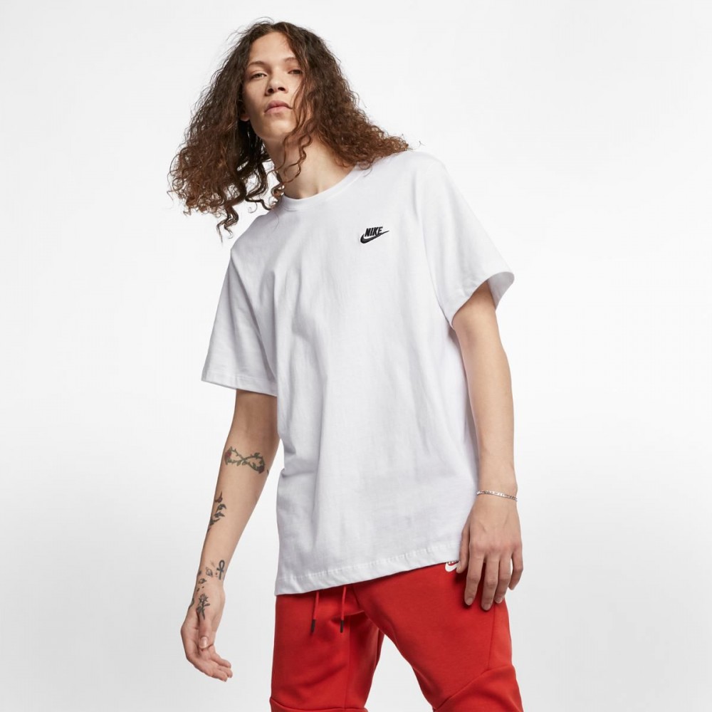 Футболка Nike M Nsw Club Tee AR4997-101