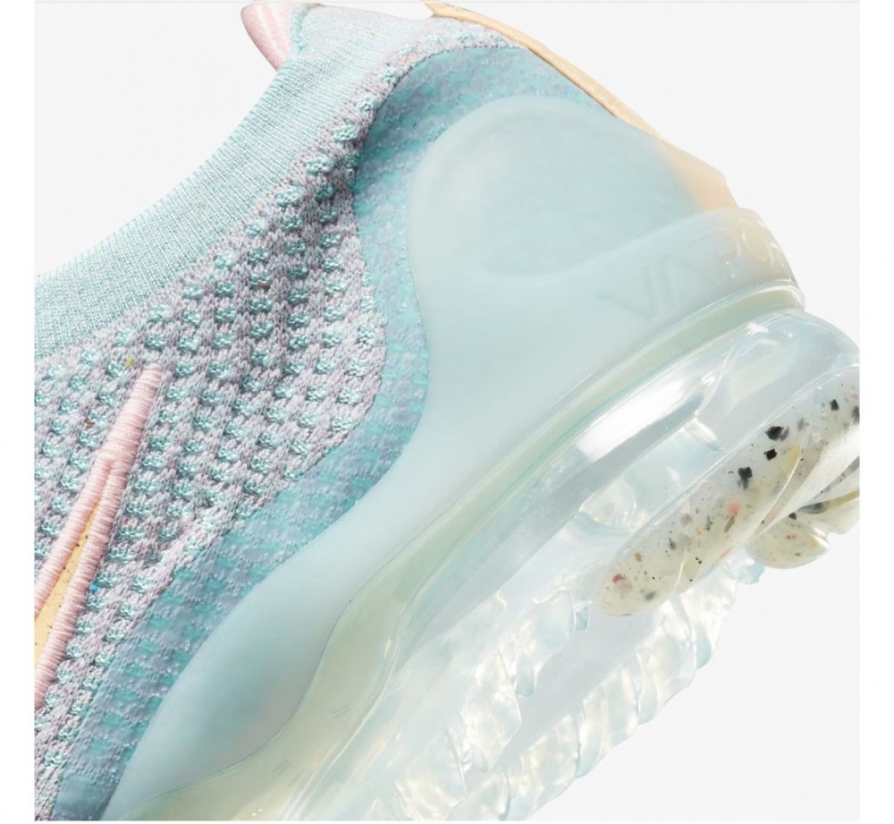Кросівки Nike W Air Vapormax 2021 FK DH4088-300_image_6