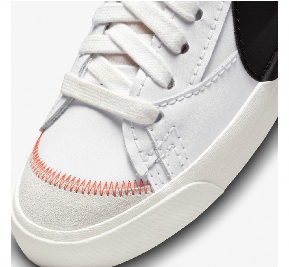 Женские кроссовки Nike W Blazer Mid DQ1471-100_image_3