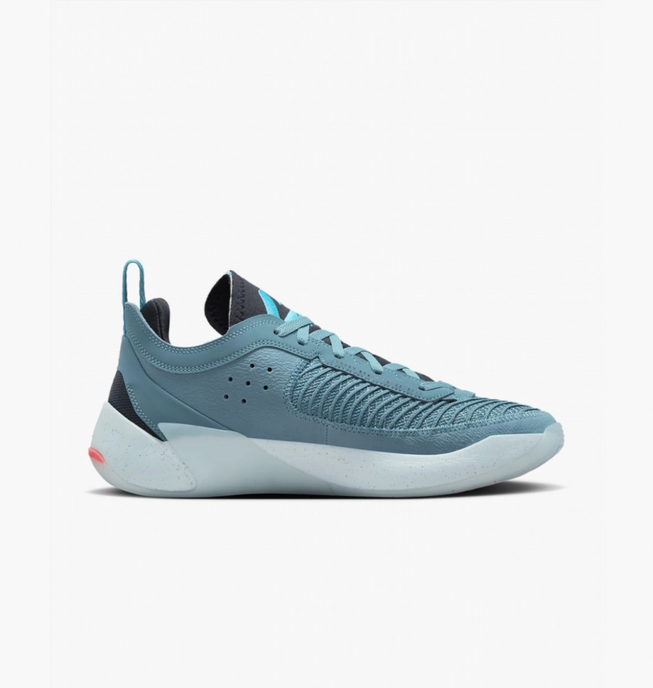 Кросівки чоловічі Air Jordan Luka 1 „Next Nature” DR9830-400