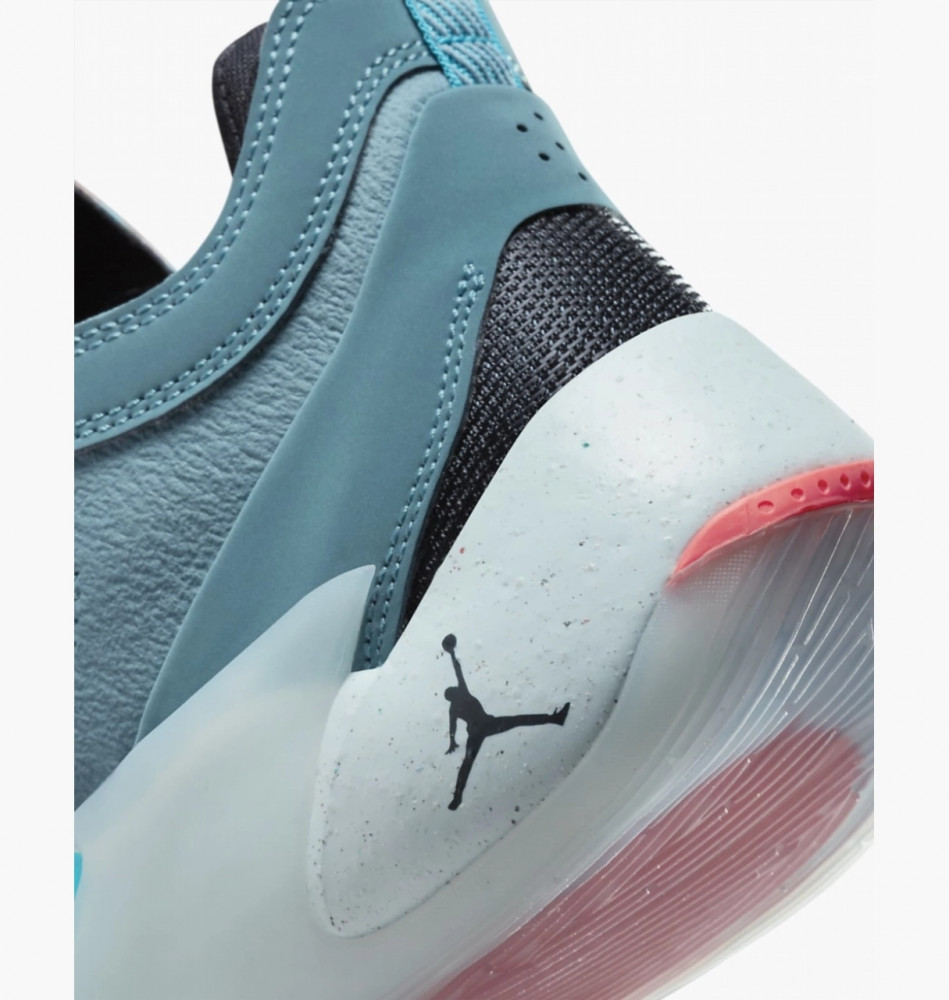 Кросівки чоловічі Air Jordan Luka 1 „Next Nature” DR9830-400_image_4